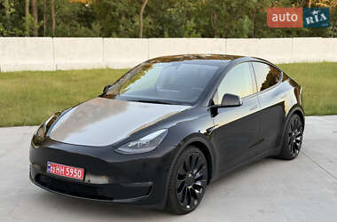 Внедорожник / Кроссовер Tesla Model Y 2022 в 