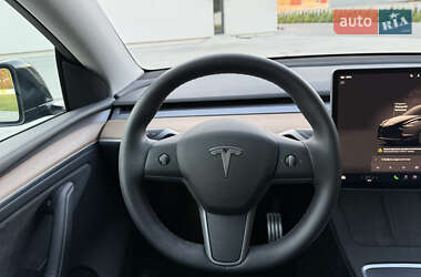 Внедорожник / Кроссовер Tesla Model Y 2022 в 