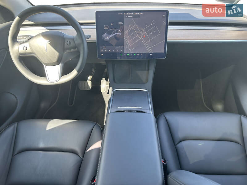 Позашляховик / Кросовер Tesla Model Y 2021 в Києві