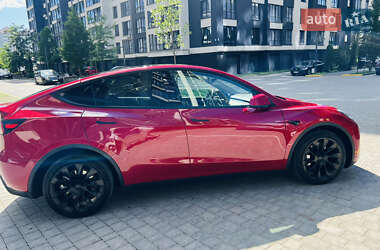 Внедорожник / Кроссовер Tesla Model Y 2022 в 
