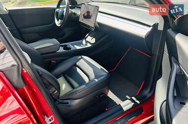 Внедорожник / Кроссовер Tesla Model Y 2022 в 