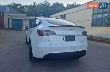 Внедорожник / Кроссовер Tesla Model Y 2022 в 