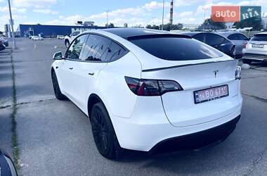 Внедорожник / Кроссовер Tesla Model Y 2023 в 