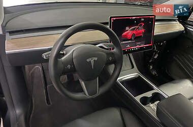 Внедорожник / Кроссовер Tesla Model Y 2025 в 