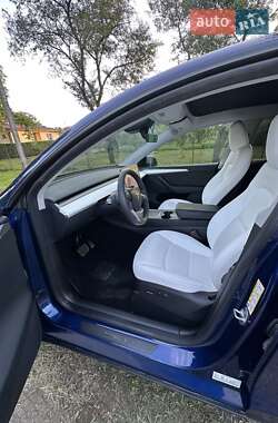 Внедорожник / Кроссовер Tesla Model Y 2023 в 