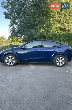 Внедорожник / Кроссовер Tesla Model Y 2023 в 
