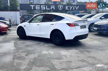 Позашляховик / Кросовер Tesla Model Y 2023 в 