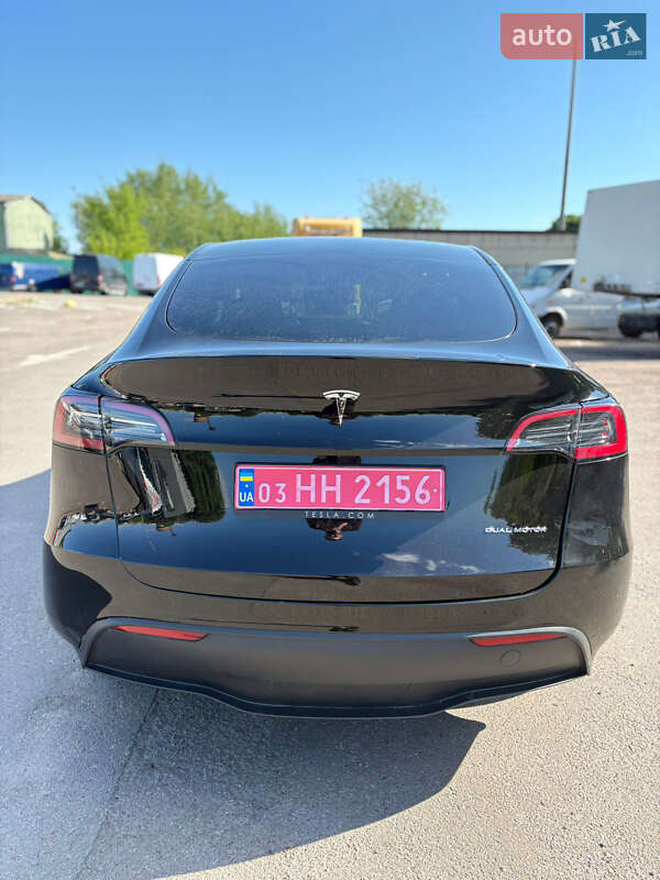 Позашляховик / Кросовер Tesla Model Y 2022 в Рівному
