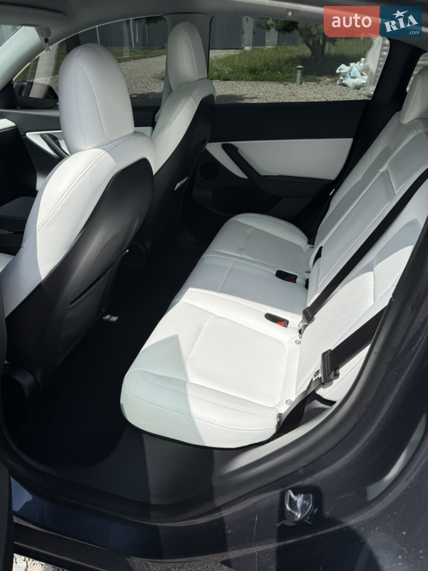 2022 Tesla Model Y - мініатюра 12