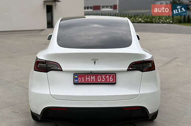 Внедорожник / Кроссовер Tesla Model Y 2023 в 