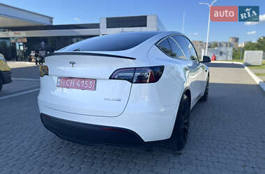 Внедорожник / Кроссовер Tesla Model Y 2022 в 