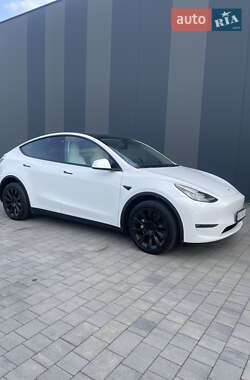 Внедорожник / Кроссовер Tesla Model Y 2022 в 