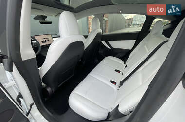 Внедорожник / Кроссовер Tesla Model Y 2022 в 