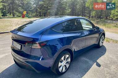 Внедорожник / Кроссовер Tesla Model Y 2024 в 