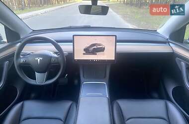 Внедорожник / Кроссовер Tesla Model Y 2023 в 