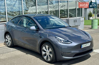 Внедорожник / Кроссовер Tesla Model Y 2023 в 