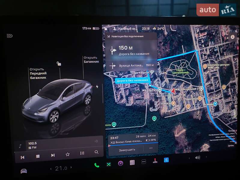 Внедорожник / Кроссовер Tesla Model Y 2023 в Киеве