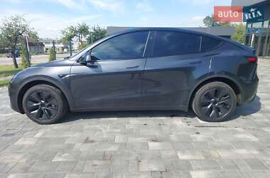Внедорожник / Кроссовер Tesla Model Y 2024 в 