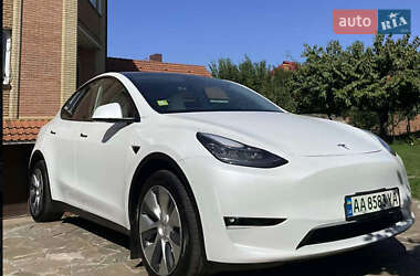 Внедорожник / Кроссовер Tesla Model Y 2021 в 