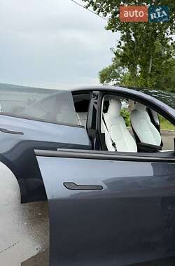 Внедорожник / Кроссовер Tesla Model Y 2022 в 