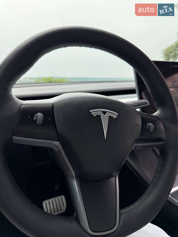 Внедорожник / Кроссовер Tesla Model Y 2022 в Тернополе