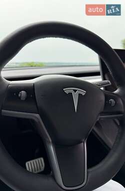 Внедорожник / Кроссовер Tesla Model Y 2022 в 