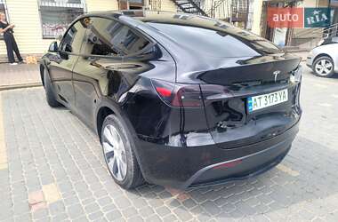 Внедорожник / Кроссовер Tesla Model Y 2021 в 