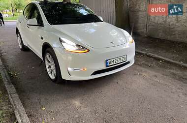 Внедорожник / Кроссовер Tesla Model Y 2023 в 