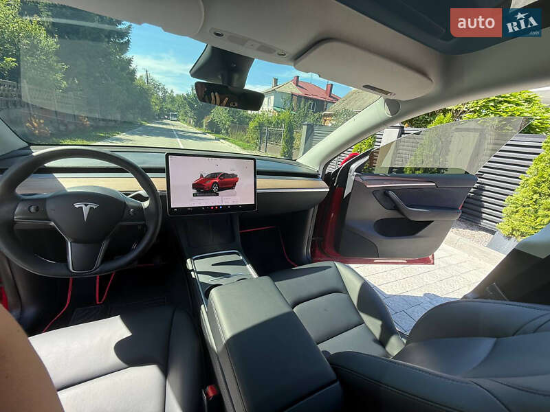 Внедорожник / Кроссовер Tesla Model Y 2023 в Львове