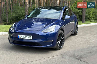 Внедорожник / Кроссовер Tesla Model Y 2021 в 
