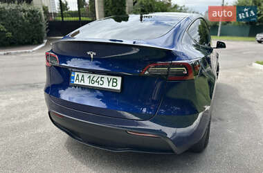 Внедорожник / Кроссовер Tesla Model Y 2021 в 