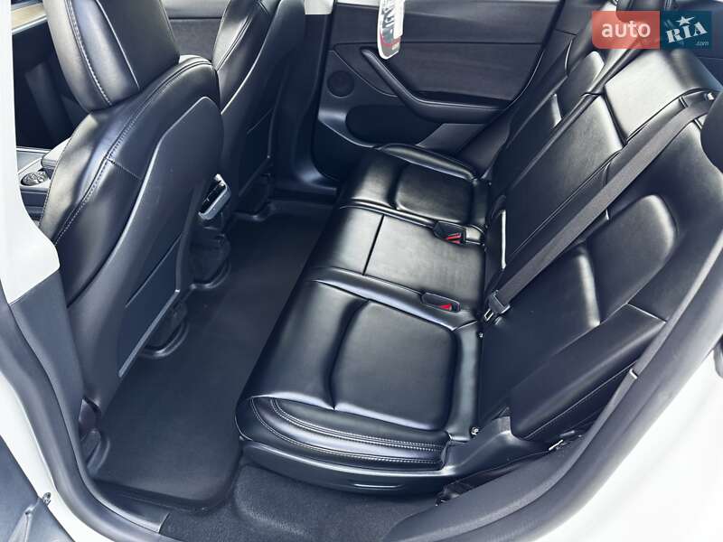 Позашляховик / Кросовер Tesla Model Y 2022 в Жмеринці