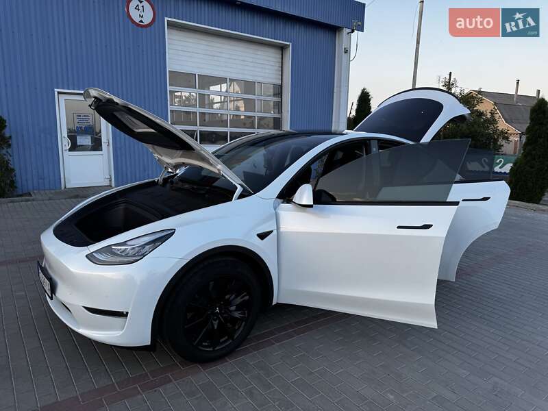 Позашляховик / Кросовер Tesla Model Y 2022 в Жмеринці