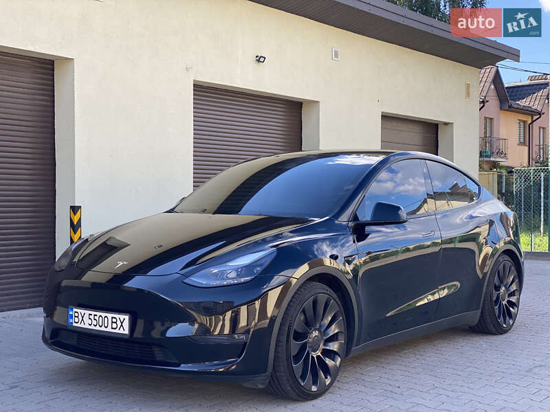 Tesla Model Y 2022