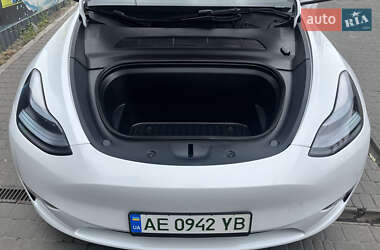 Внедорожник / Кроссовер Tesla Model Y 2023 в 