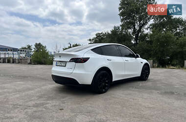 Позашляховик / Кросовер Tesla Model Y 2023 в Дніпрі фото 6 Позашляховик / Кросовер Tesla Model Y 2023 в Дніпрі
