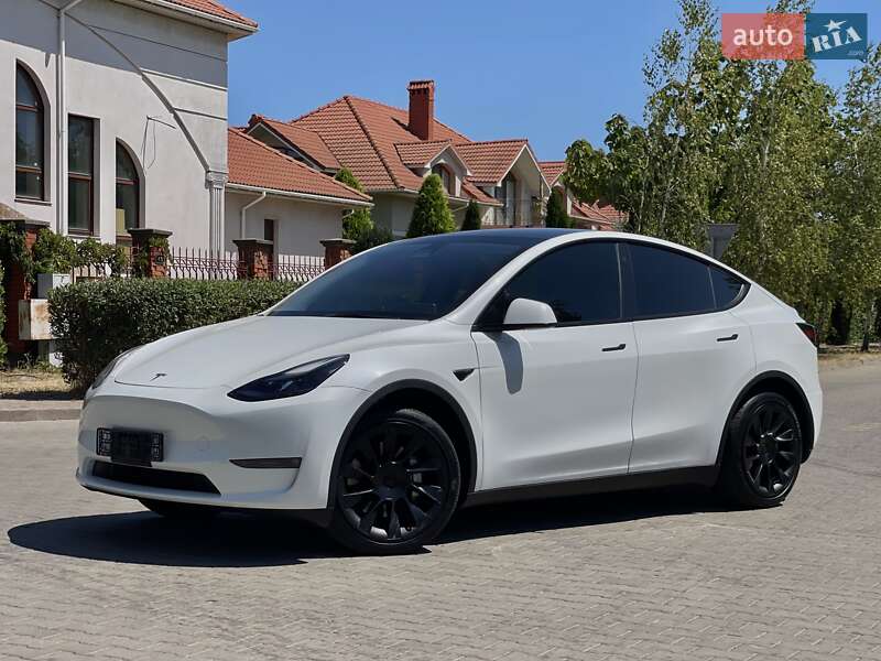 Внедорожник / Кроссовер Tesla Model Y 2023 в Одессе