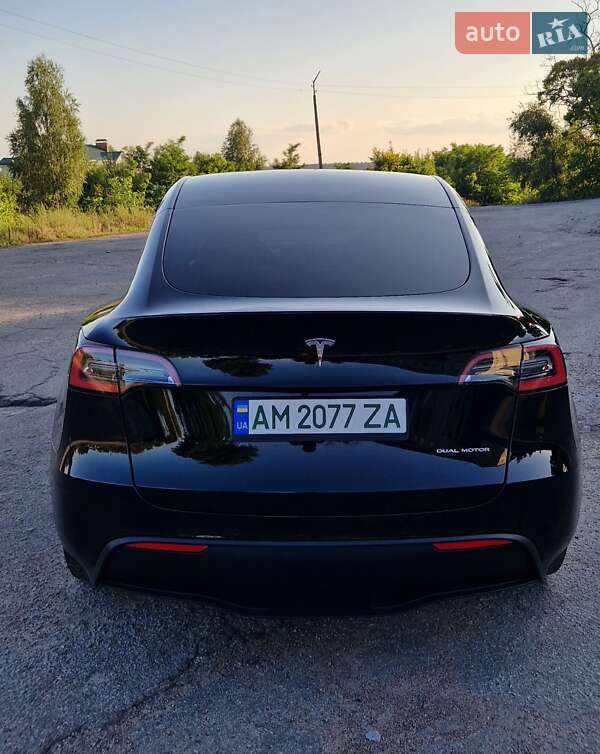 Внедорожник / Кроссовер Tesla Model Y 2021 в Коростышеве