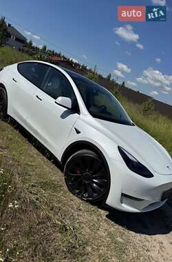 Позашляховик / Кросовер Tesla Model Y 2022 в Києві