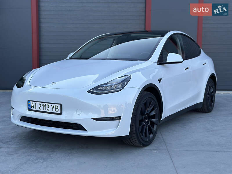 Tesla Model Y 2022