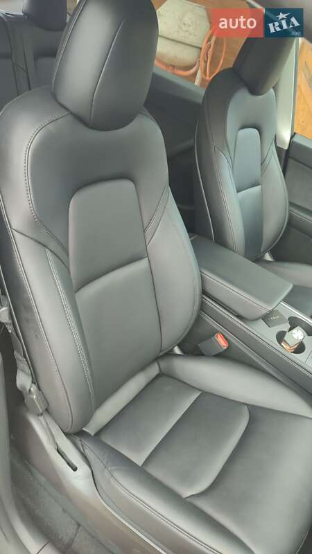 Внедорожник / Кроссовер Tesla Model Y 2022 в Ивано-Франковске фото 57 Внедорожник / Кроссовер Tesla Model Y 2022 в Ивано-Франковске