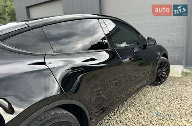 Внедорожник / Кроссовер Tesla Model Y 2020 в 