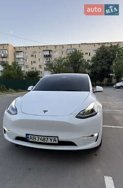 Внедорожник / Кроссовер Tesla Model Y 2023 в 