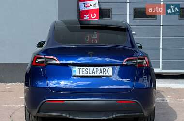 Внедорожник / Кроссовер Tesla Model Y 2021 в 