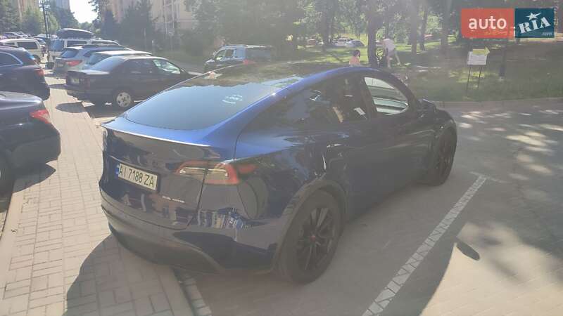 Внедорожник / Кроссовер Tesla Model Y 2021 в Киеве