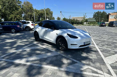 Позашляховик / Кросовер Tesla Model Y 2023 в Вінниці