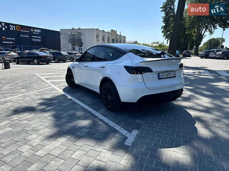 Позашляховик / Кросовер Tesla Model Y 2023 в Вінниці фото 3 Позашляховик / Кросовер Tesla Model Y 2023 в Вінниці