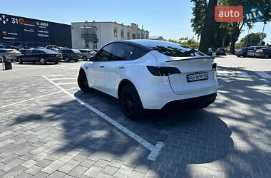 Внедорожник / Кроссовер Tesla Model Y 2023 в 