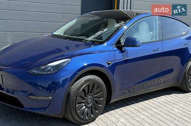 Внедорожник / Кроссовер Tesla Model Y 2023 в 