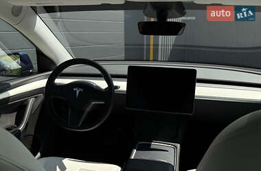 Внедорожник / Кроссовер Tesla Model Y 2023 в 